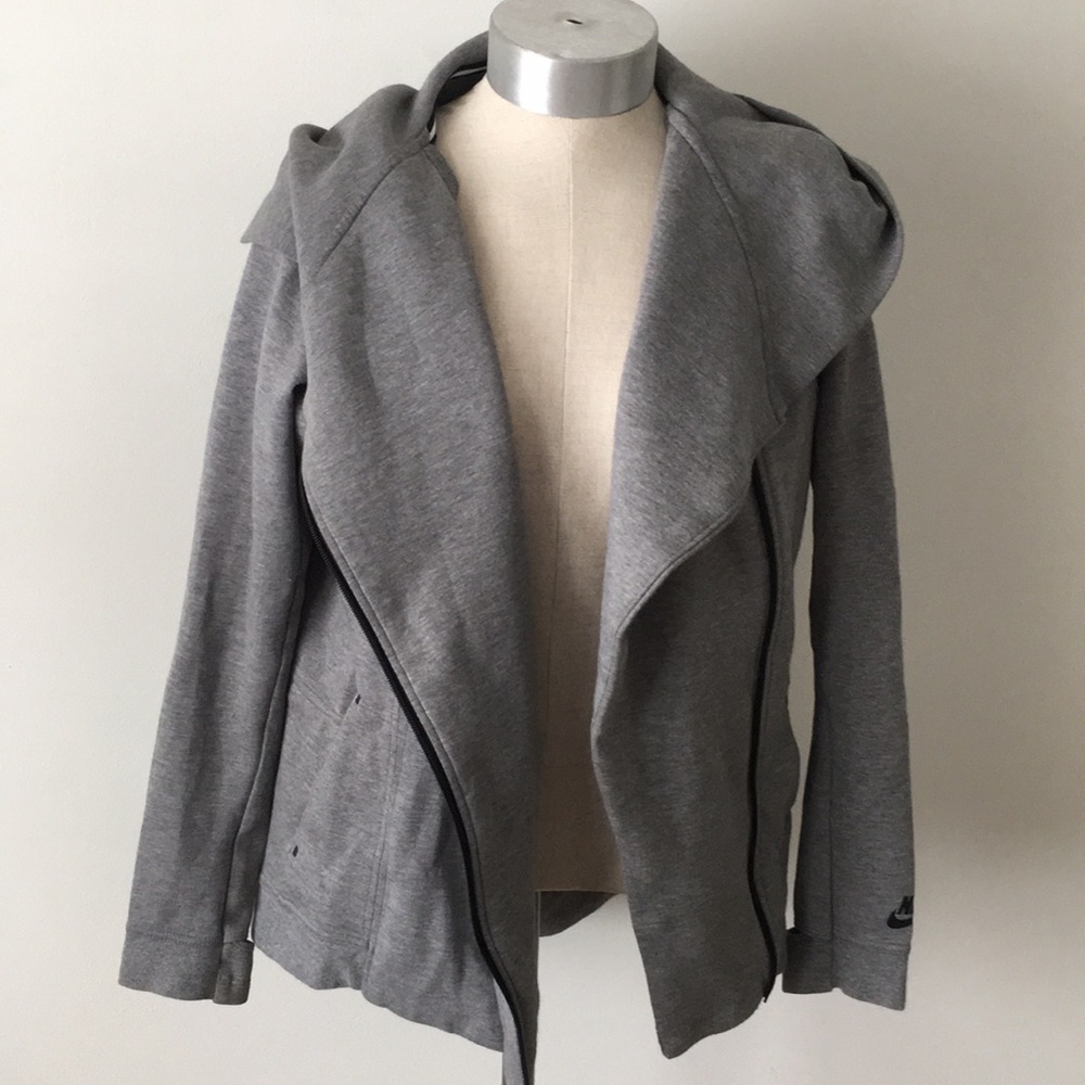 Nike zip up workout jacket